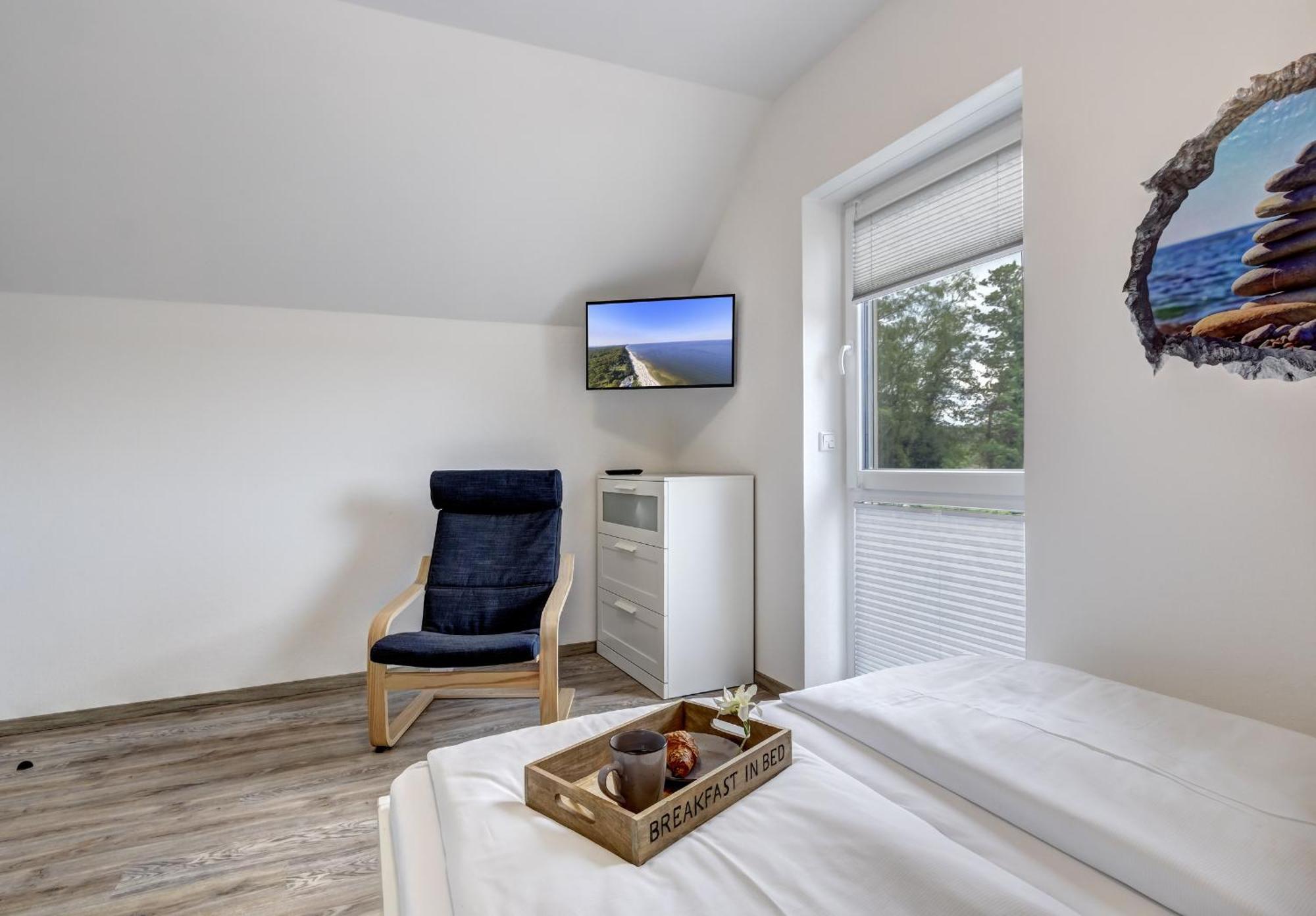 Haus Strandkoerv Mit Fass-Sauna Loddin Bagian luar foto